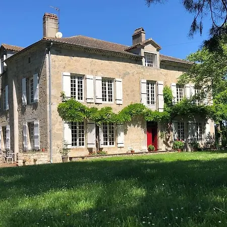 Grande Maison En Pierre De Taille Avec Piscine, Sauna Et Jacuzzi Villa