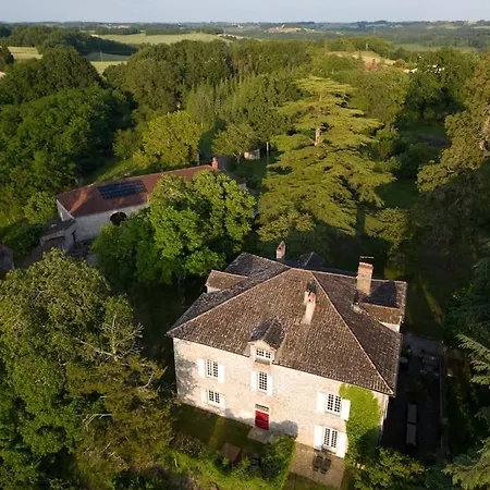 Villa Grande Maison En Pierre De Taille Avec Piscine, Sauna Et Jacuzzi