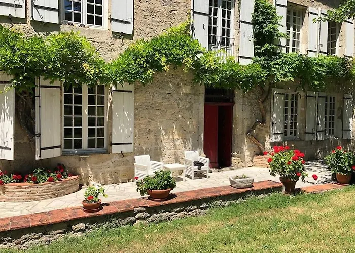 Βίλα Grande Maison En Pierre De Taille Avec Piscine, Sauna Et Jacuzzi *